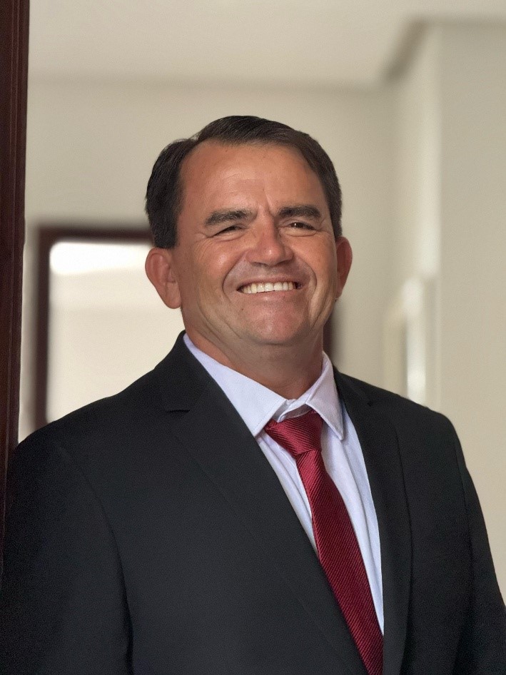 José Almir Araújo Queiroz